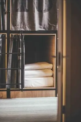 Ortak Ranzalı Oda, Sadece erkekler için (10 beds)
