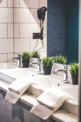 Ortak Ranzalı Oda, Sadece erkekler için (10 beds)