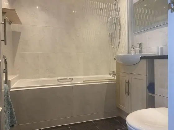 Kır Evi, 1 En Büyük (King) Boy Yatak