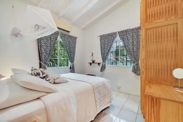 Premier Apart Daire, 2 Yatak Odası, Kısmi Deniz Manzaralı, Bahçeli