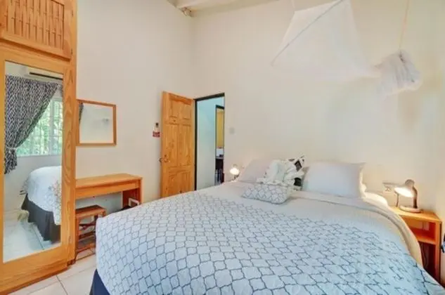 Premier Apart Daire, 2 Yatak Odası, Kısmi Deniz Manzaralı, Bahçeli