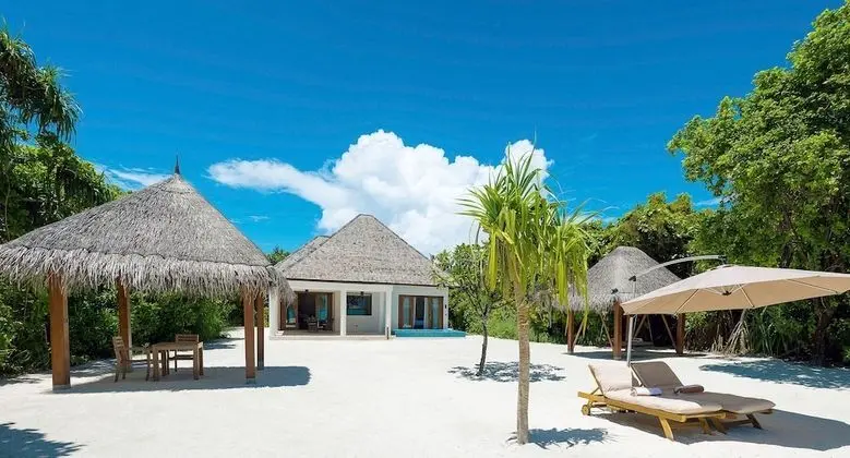 Beach Residence with  Plunge Pool