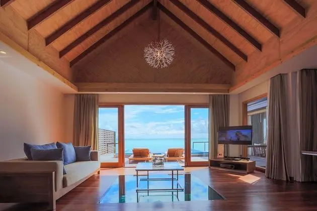 Ocean Villa with Pool