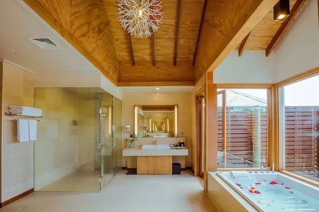 Ocean Villa with Pool