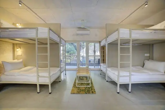 Mixed Dorms (Boys& Girls)