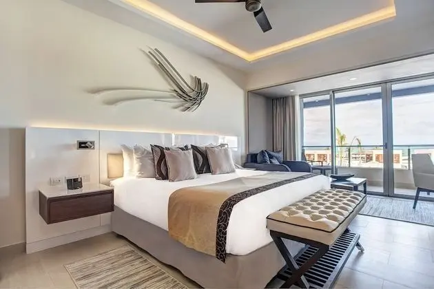 Luxury Junior Suite Ocean View