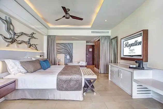 Luxury Junior Suite Ocean View