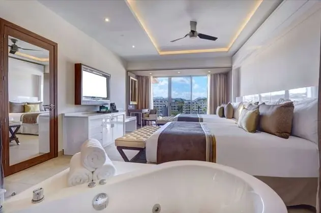 Luxury Junior Suite Diamond Club