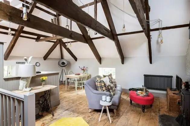 Deluxe Kır Evi, Banyolu/Duşlu, Bahçe Manzaralı (The Hideaway)