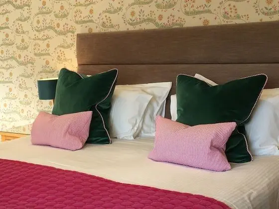Deluxe Tek Büyük veya İki Ayrı Yataklı Oda