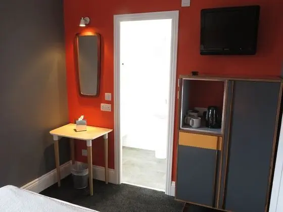 Tek Büyük Yataklı Oda
