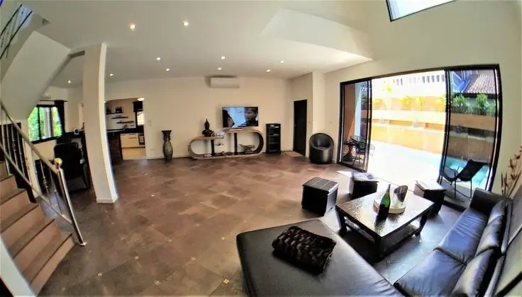 Luxury Villa, 5 Yatak Odası, Havuz Kullanımı, Plaj Manzaralı