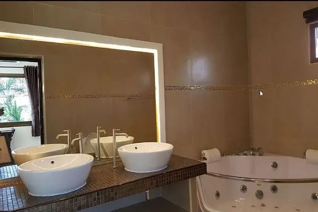 Luxury Villa, 5 Yatak Odası, Havuz Kullanımı, Plaj Manzaralı