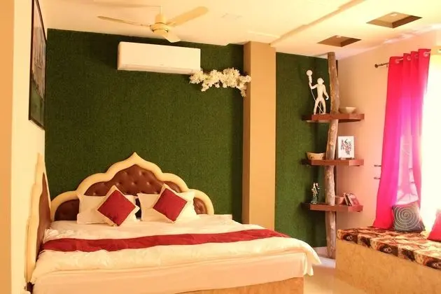 Deluxe Dört Kişilik Oda