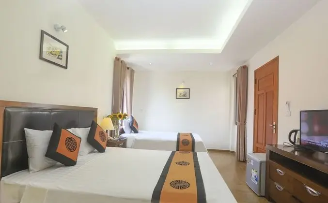 Deluxe Üç Kişilik Oda, Şehir Manzaralı