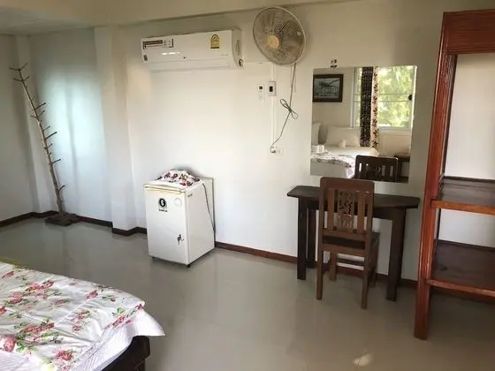 Deluxe Ocean View Double Room 10