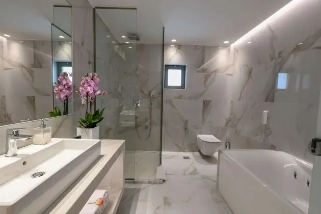 Deluxe Süit, Denize Sıfır