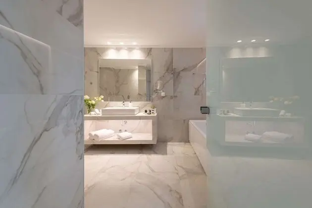 Deluxe Süit, Denize Sıfır