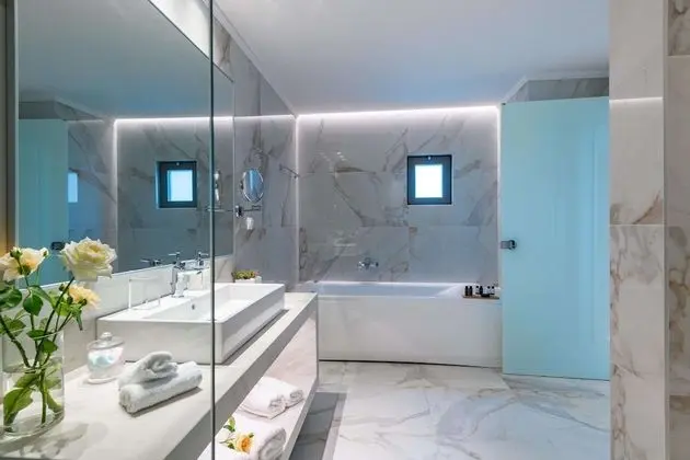 Deluxe Süit, Havuz Manzaralı
