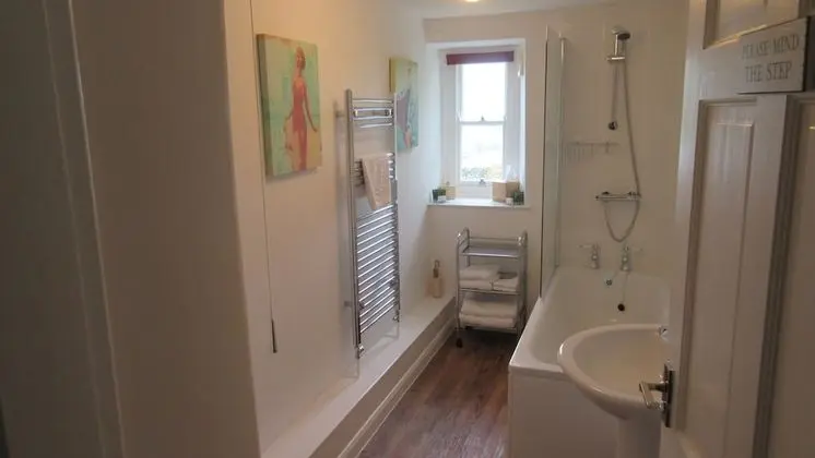 Tek Büyük veya İki Ayrı Yataklı Oda (Room One)