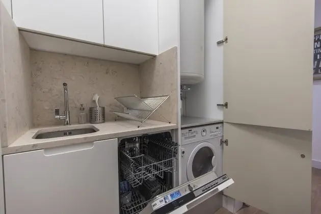 Apart Daire, 1 Büyük (Queen) Boy Yatak, Sigara İçilmez