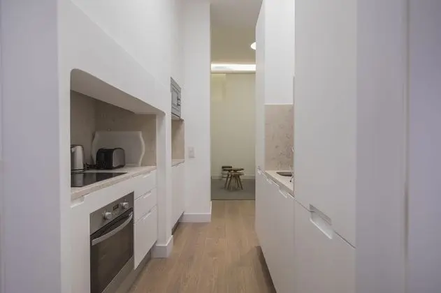 Apart Daire, 1 Büyük (Queen) Boy Yatak, Sigara İçilmez