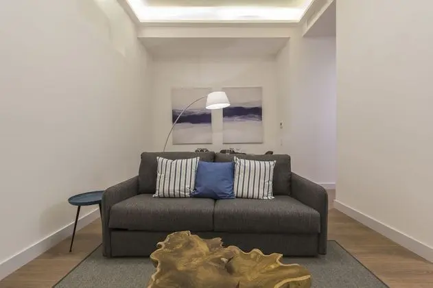 Apart Daire, 1 Büyük (Queen) Boy Yatak, Sigara İçilmez