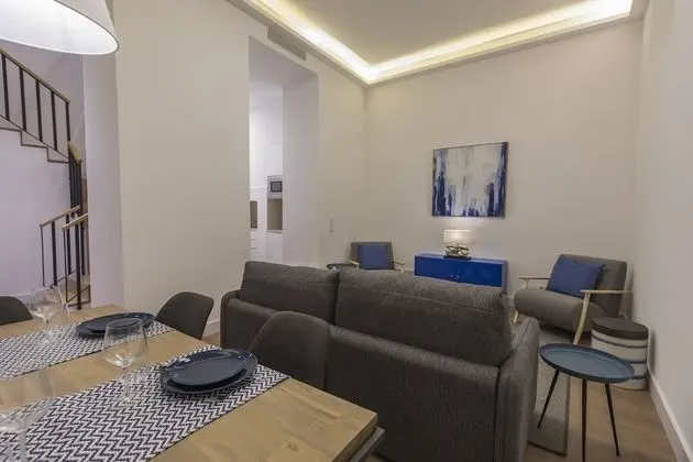 Apart Daire, 1 Büyük (Queen) Boy Yatak, Sigara İçilmez