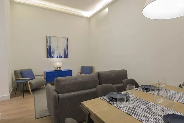 Apart Daire, 1 Büyük (Queen) Boy Yatak, Sigara İçilmez