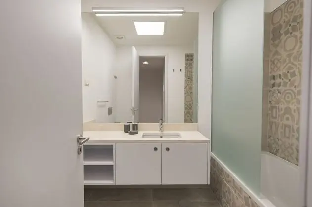 Apart Daire, 1 Büyük (Queen) Boy Yatak, Sigara İçilmez