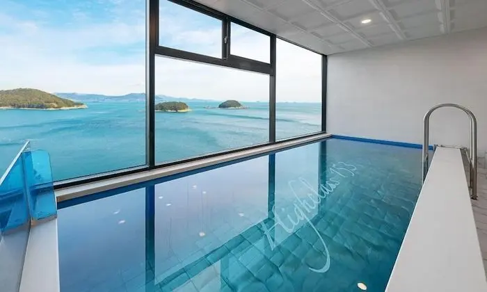 Standard Pool Villa