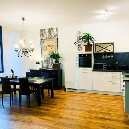 Deluxe Stüdyo Süit