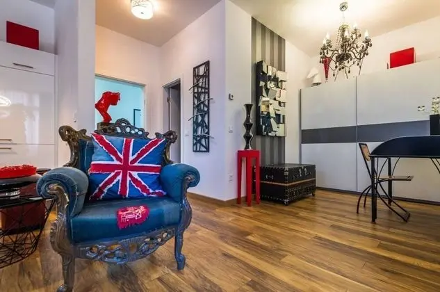 Deluxe Stüdyo Süit