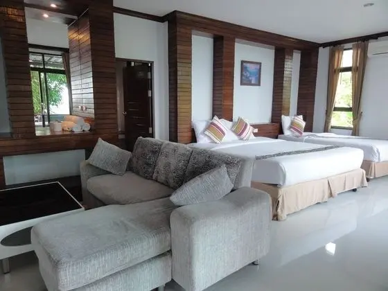 Superior Bungalow with Garden view