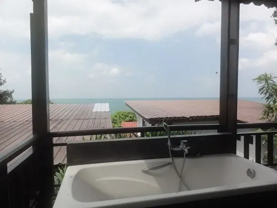 Superior Bungalow with Garden view