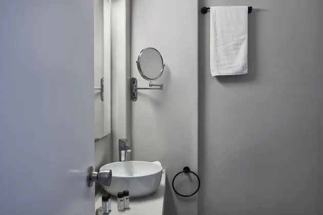 Comfort Tek Büyük veya İki Ayrı Yataklı Oda, Deniz Manzaralı