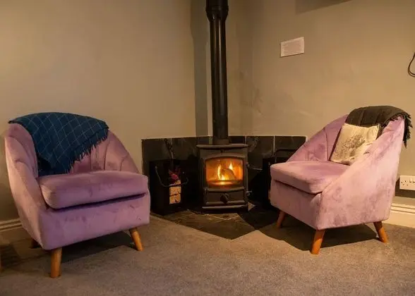 Tek Büyük Yataklı Oda, Banyolu/Duşlu (The Piggeries Room)