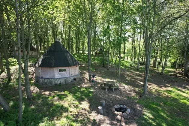 Romantic Kulübe (Owl Lodge)