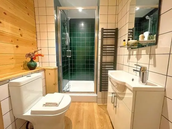 Romantic Kulübe (Owl Lodge)