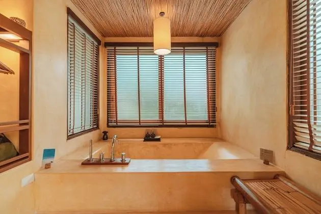 Grand Pool Villa