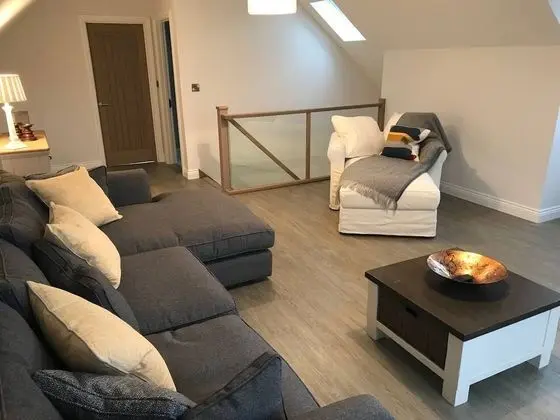 Ev (1 Bedroom)