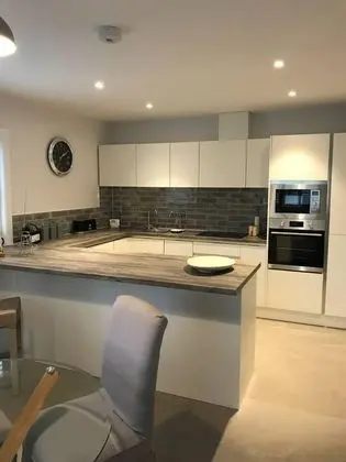 Ev (1 Bedroom)