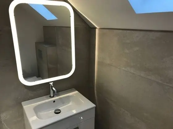 Ev (1 Bedroom)