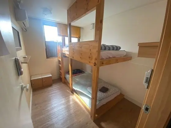 Ortak Ranzalı Oda, Sadece kadınlar için (2 Person Room)