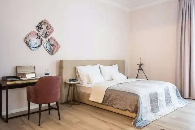 Luxury Apart Daire, 1 En Büyük (King) Boy Yatak ve Çekyat (Suite #6)