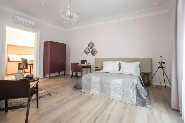 Luxury Apart Daire, 1 En Büyük (King) Boy Yatak ve Çekyat (Suite #6)