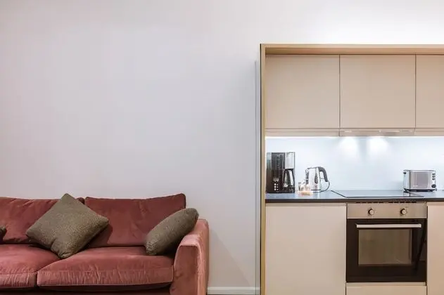 Luxury Apart Daire, 1 En Büyük (King) Boy Yatak ve Çekyat (Suite #6)