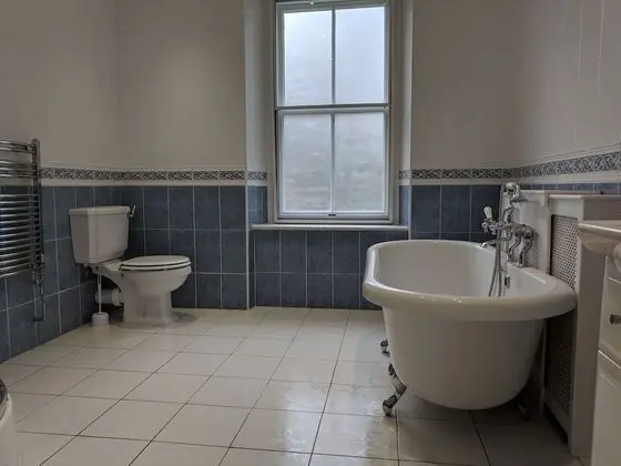 Ev, 6 Yatak Odası, Özel Banyo