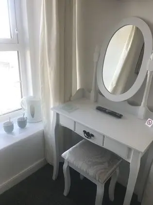 Tek Kişilik Oda, Deniz Manzaralı (Room 1)