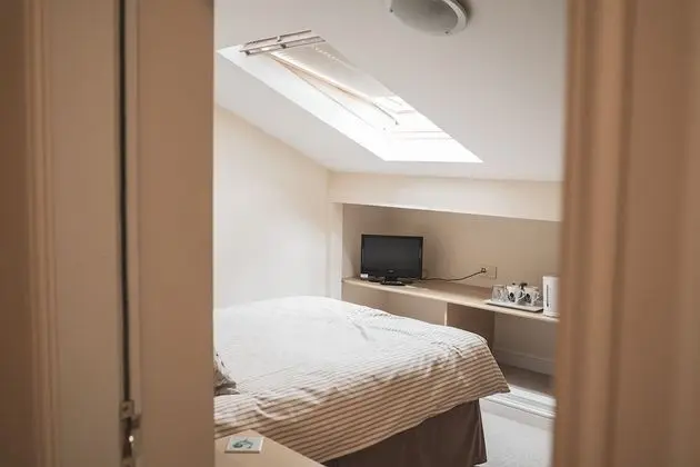 Tek Büyük Yataklı Oda, Özel Banyo (The Roost)